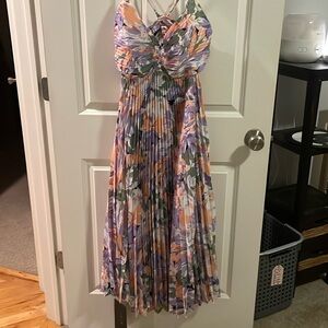 ASTR Floral Pleated Dress